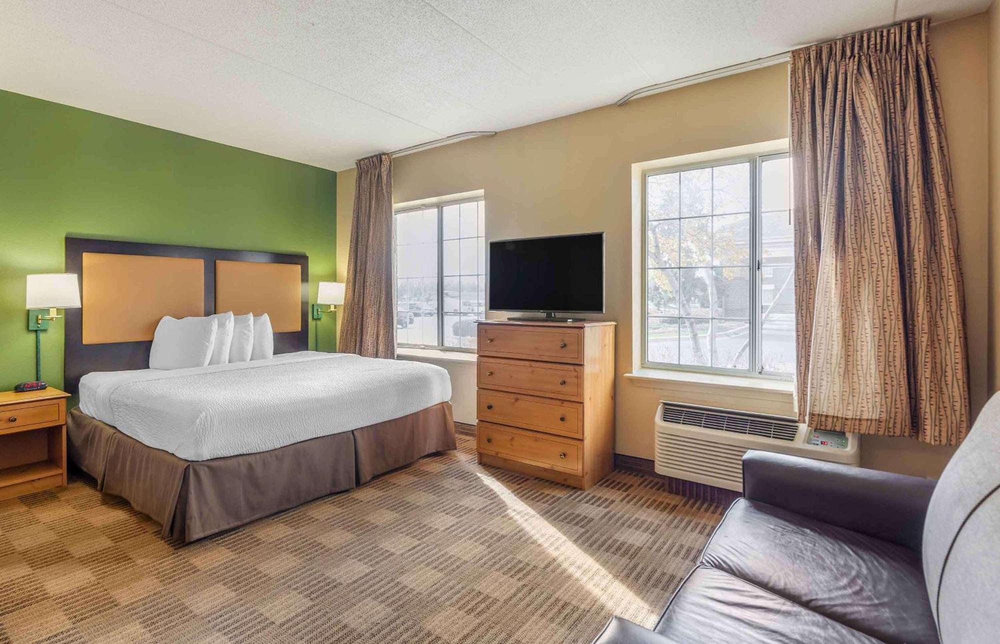 Extended Stay America Select Suites - Chicago - Lombard - Oakbrook Oakbrook Terrace Eksteriør bilde