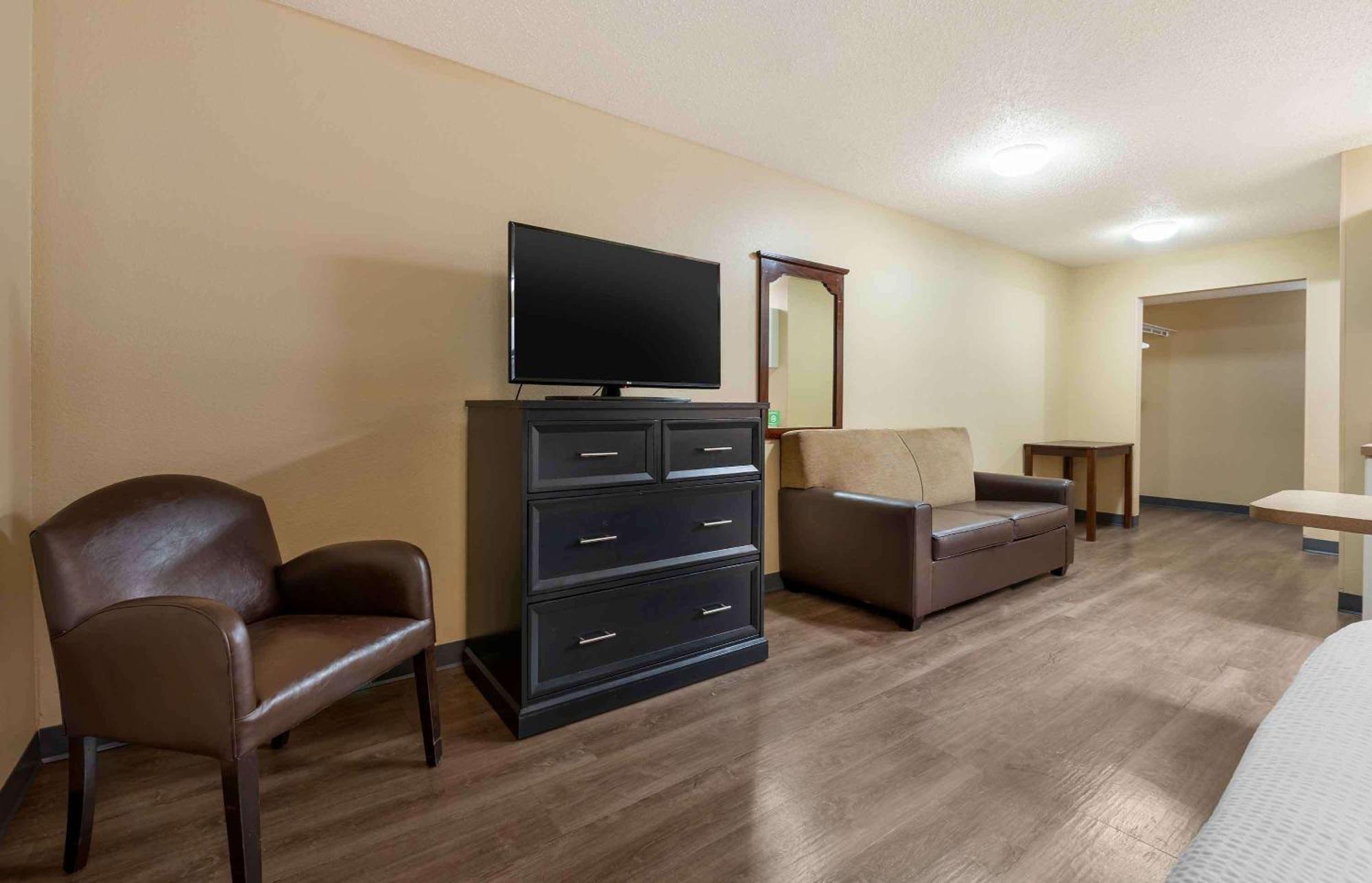 Extended Stay America Select Suites - Chicago - Lombard - Oakbrook Oakbrook Terrace Eksteriør bilde