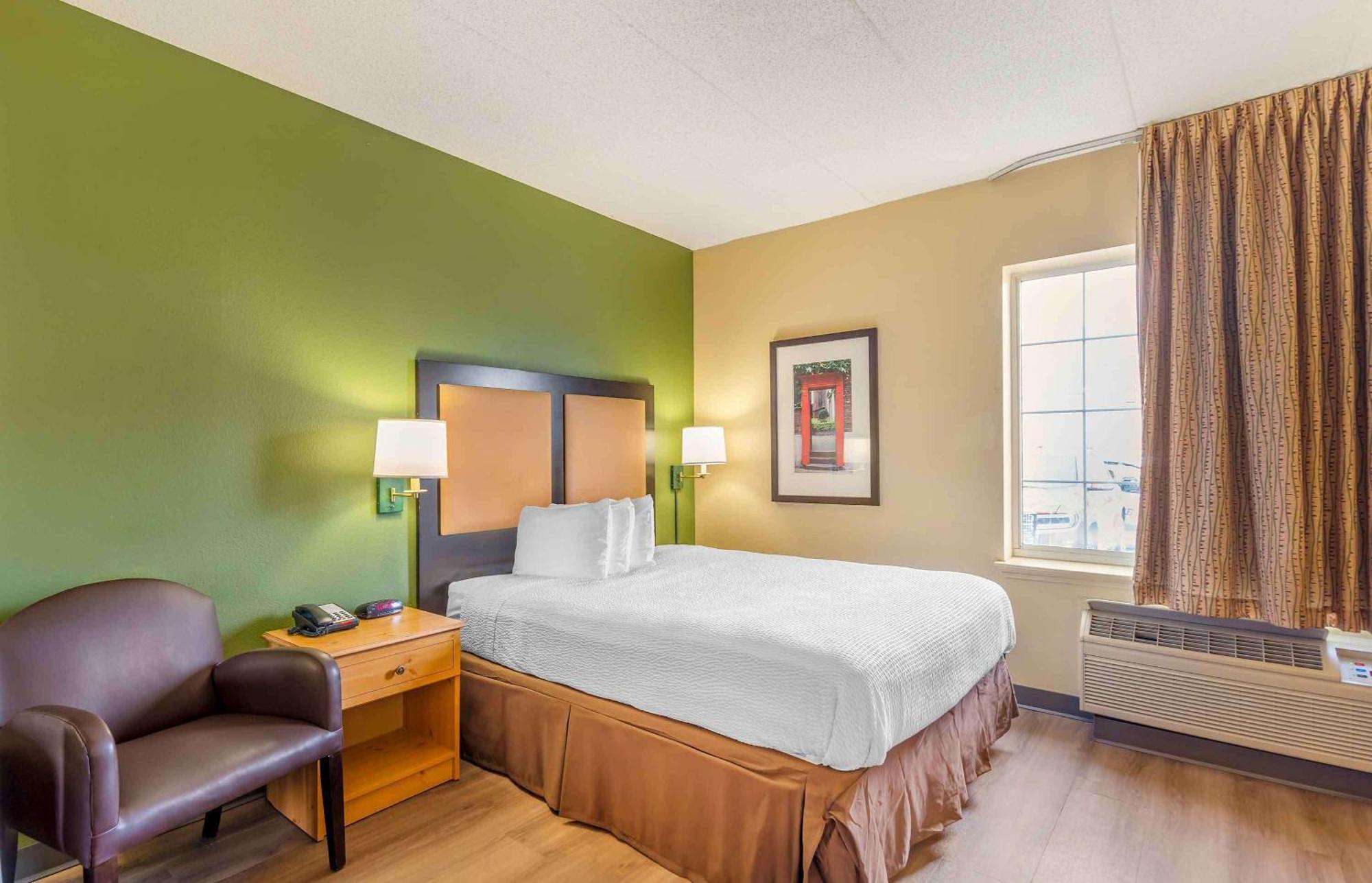 Extended Stay America Select Suites - Chicago - Lombard - Oakbrook Oakbrook Terrace Eksteriør bilde