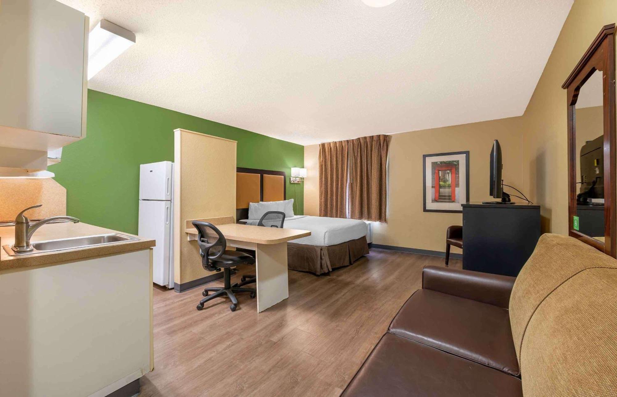 Extended Stay America Select Suites - Chicago - Lombard - Oakbrook Oakbrook Terrace Eksteriør bilde