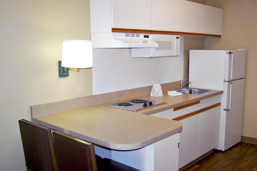 Extended Stay America Select Suites - Chicago - Lombard - Oakbrook Oakbrook Terrace Eksteriør bilde