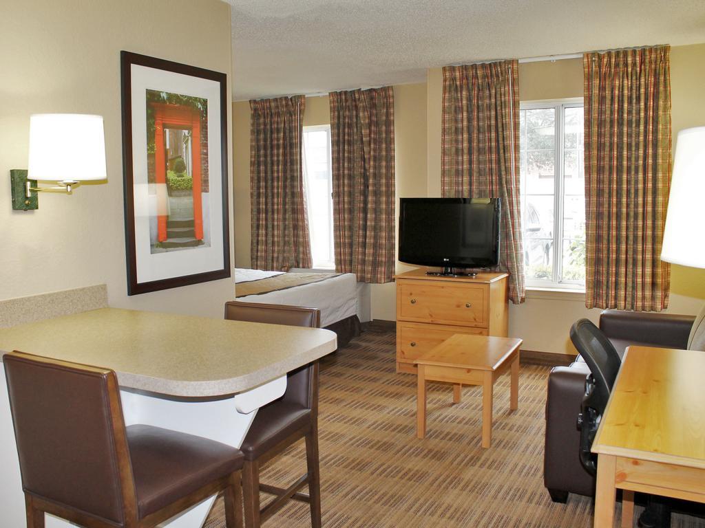 Extended Stay America Select Suites - Chicago - Lombard - Oakbrook Oakbrook Terrace Eksteriør bilde