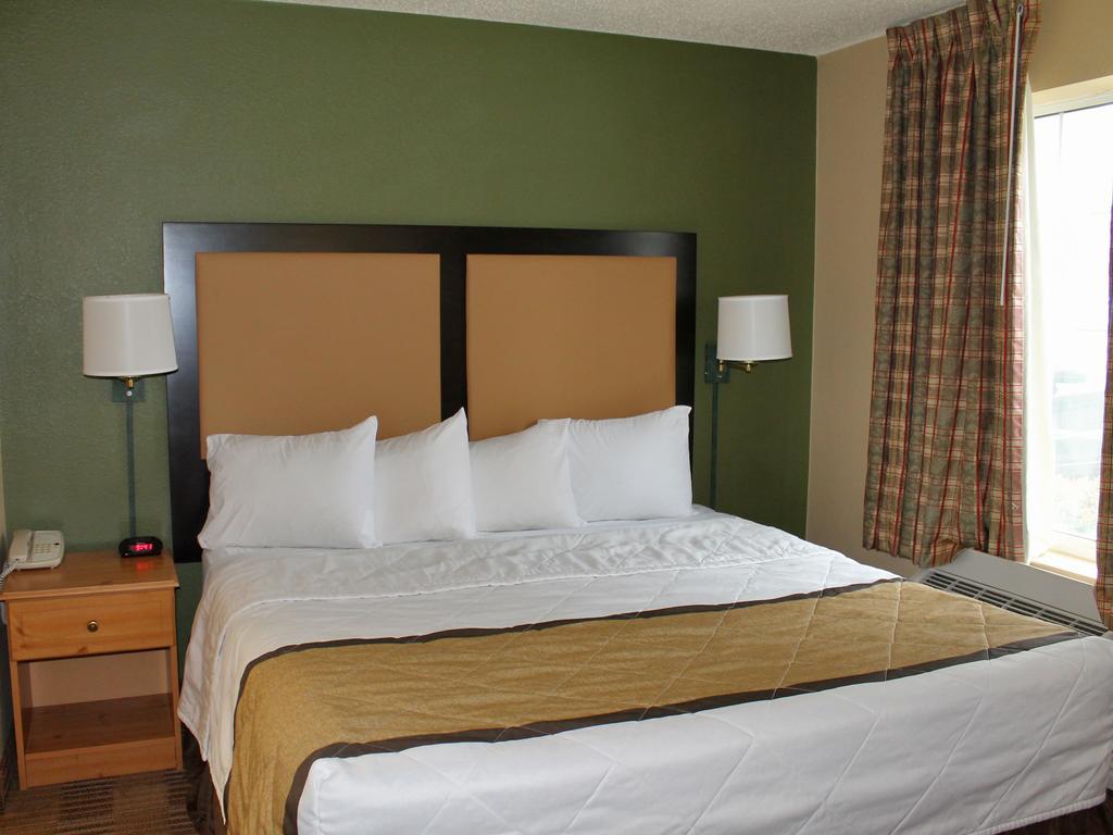 Extended Stay America Select Suites - Chicago - Lombard - Oakbrook Oakbrook Terrace Eksteriør bilde